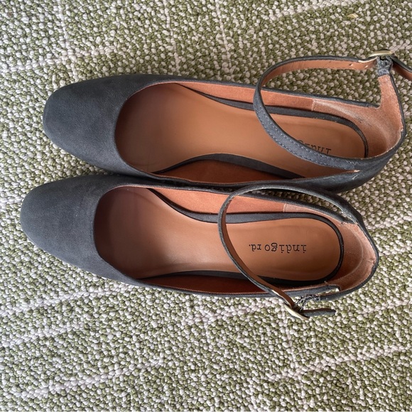 Gray Ankle Strap Block Heel Shoes Size 8.5 - Picture 6 of 9